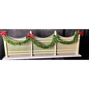 Byers Choice White Picket Fence With Garland